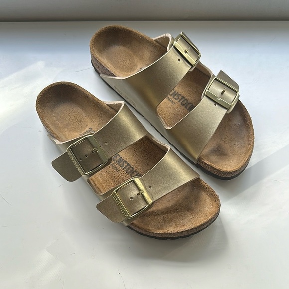 BNWOT Women’s Arizona Slide Sandal - Picture 4 of 6